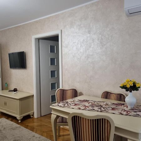 Apartament Quiet Apartment Galati  Exterior photo